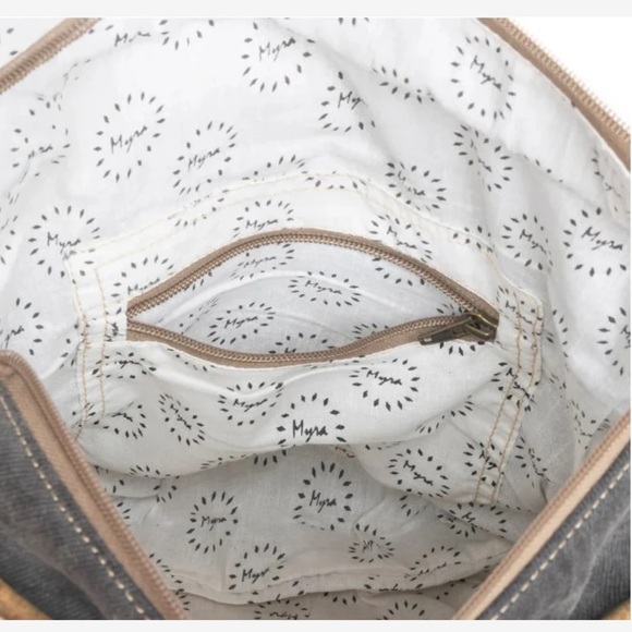 NWT Myra Bag My Desert Sunset Lg Shoulder Bag - Picture 5 of 8